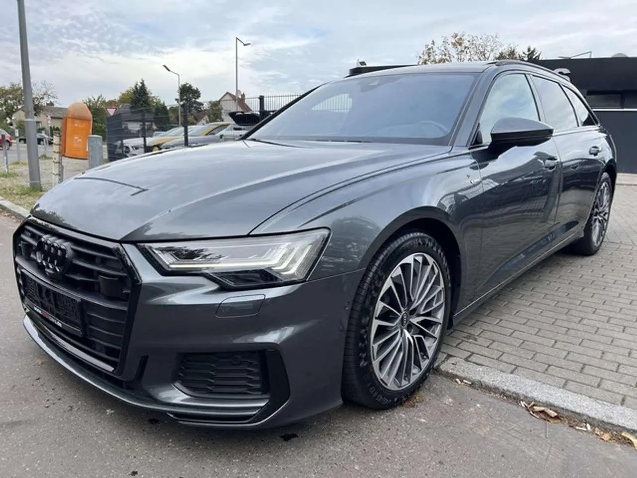 Photo 1 : Audi A6 2018 Others