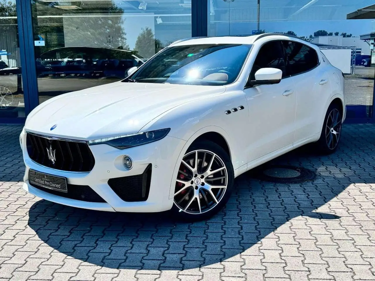 Photo 1 : Maserati Levante 2021 Petrol