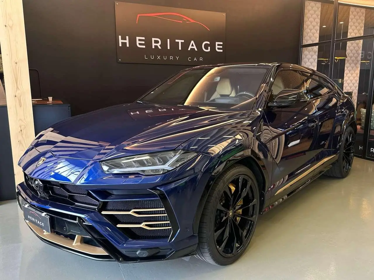 Photo 1 : Lamborghini Urus 2019 Essence