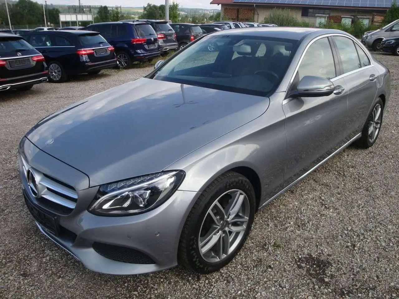 Photo 1 : Mercedes-benz Classe C 2015 Essence