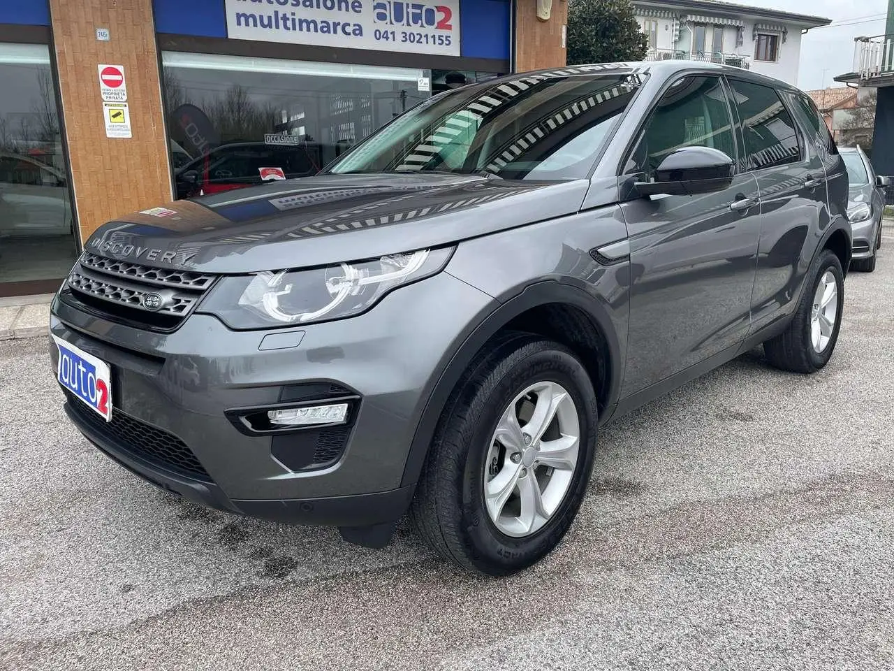 Photo 1 : Land Rover Discovery 2019 Essence