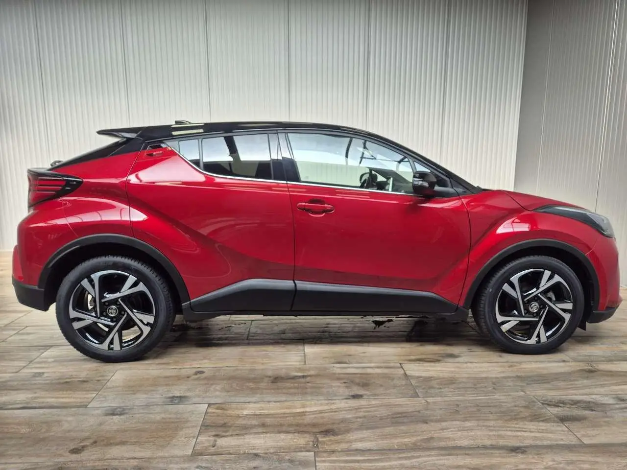 Photo 1 : Toyota C-hr 2022 Hybrid