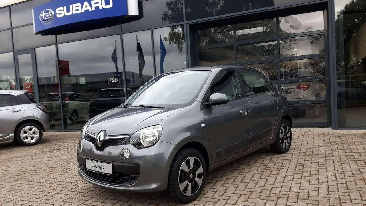 Photo 1 : Renault Twingo 2017 Petrol