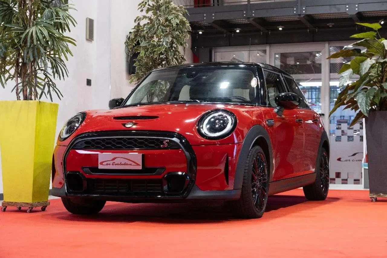 Photo 1 : Mini Cooper 2022 Petrol