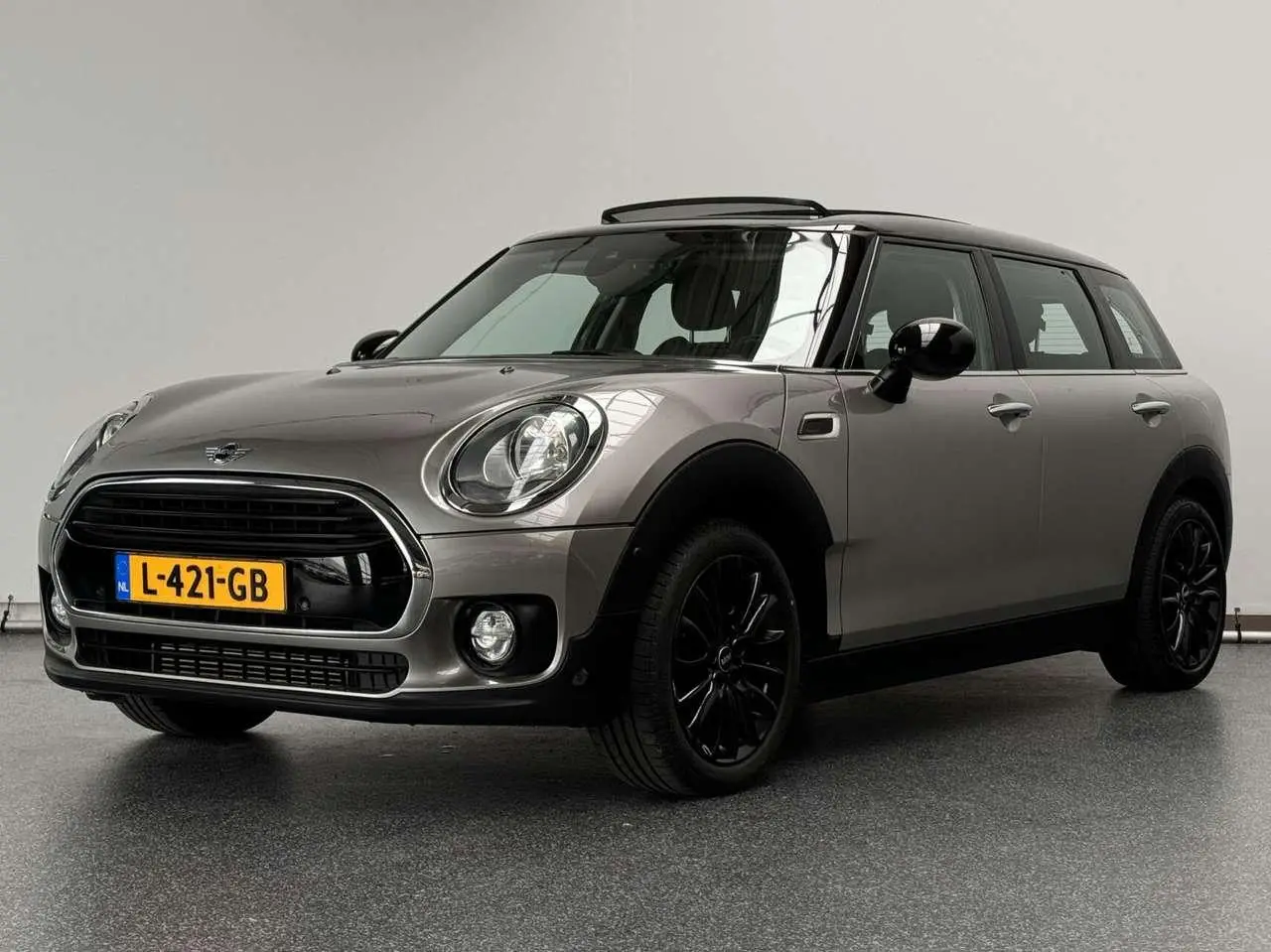 Photo 1 : Mini Cooper 2016 Petrol