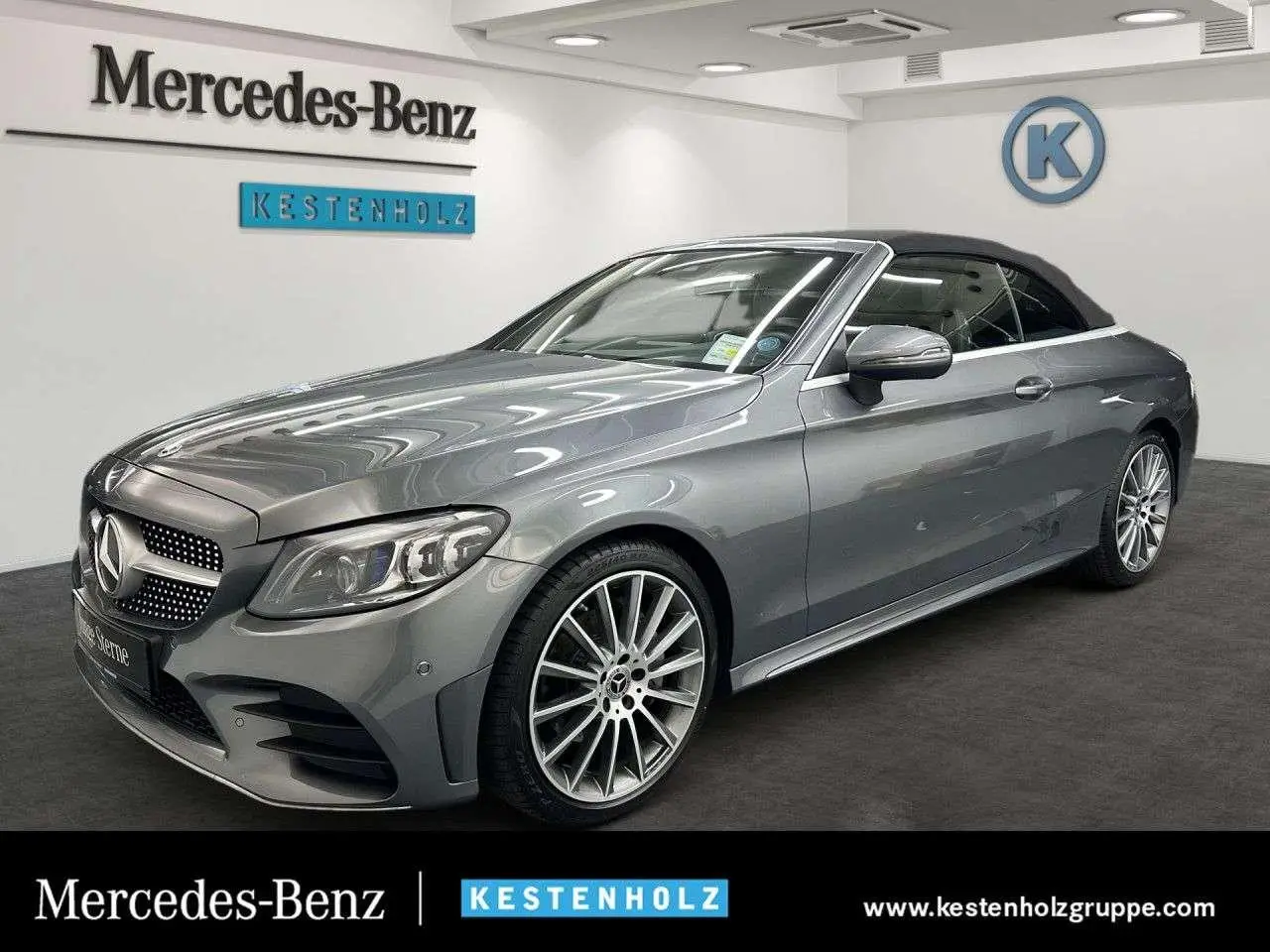 Photo 1 : Mercedes-benz Classe C 2023 Petrol