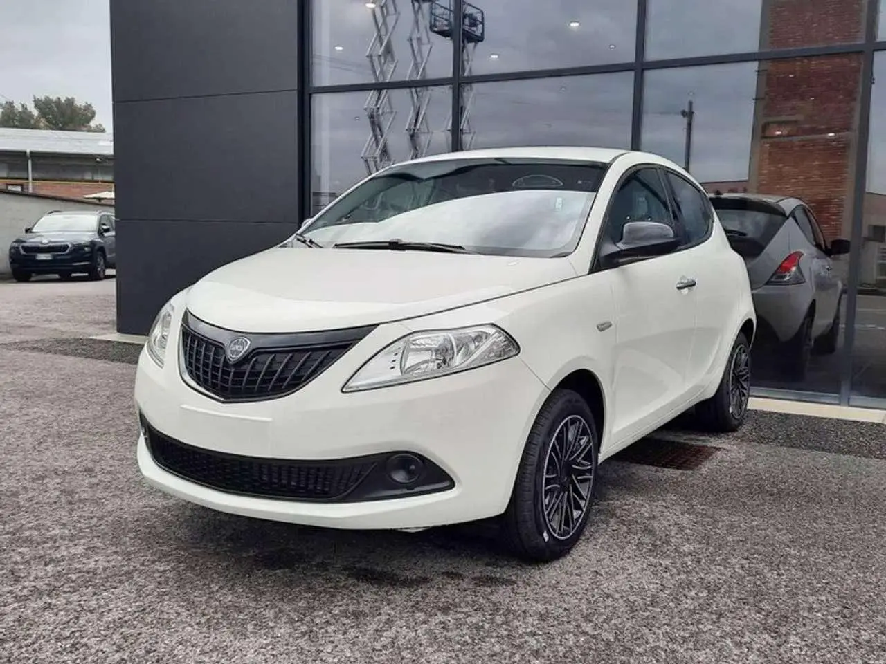 Photo 1 : Lancia Ypsilon 2024 Hybrid