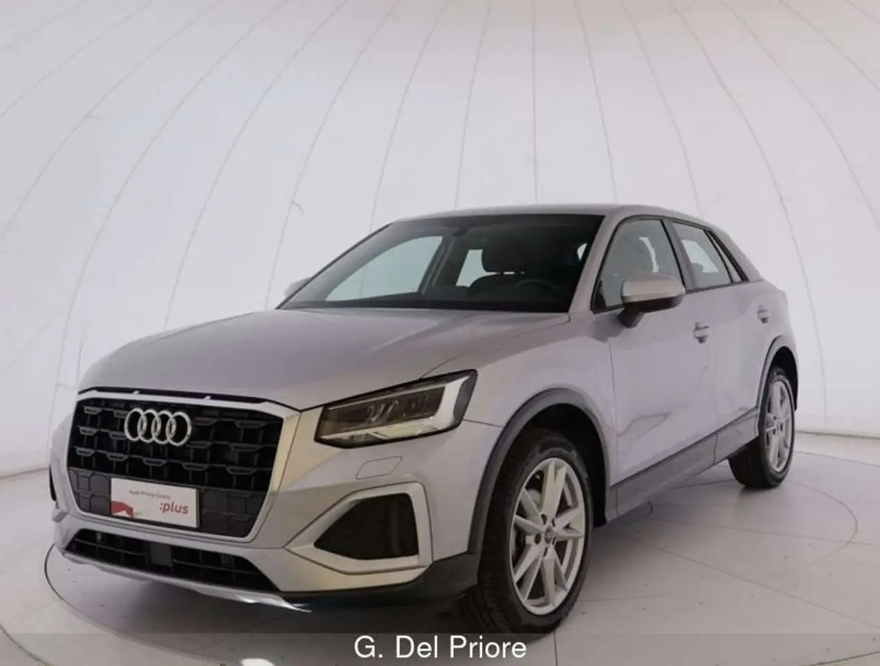 Photo 1 : Audi Q2 2021 Diesel