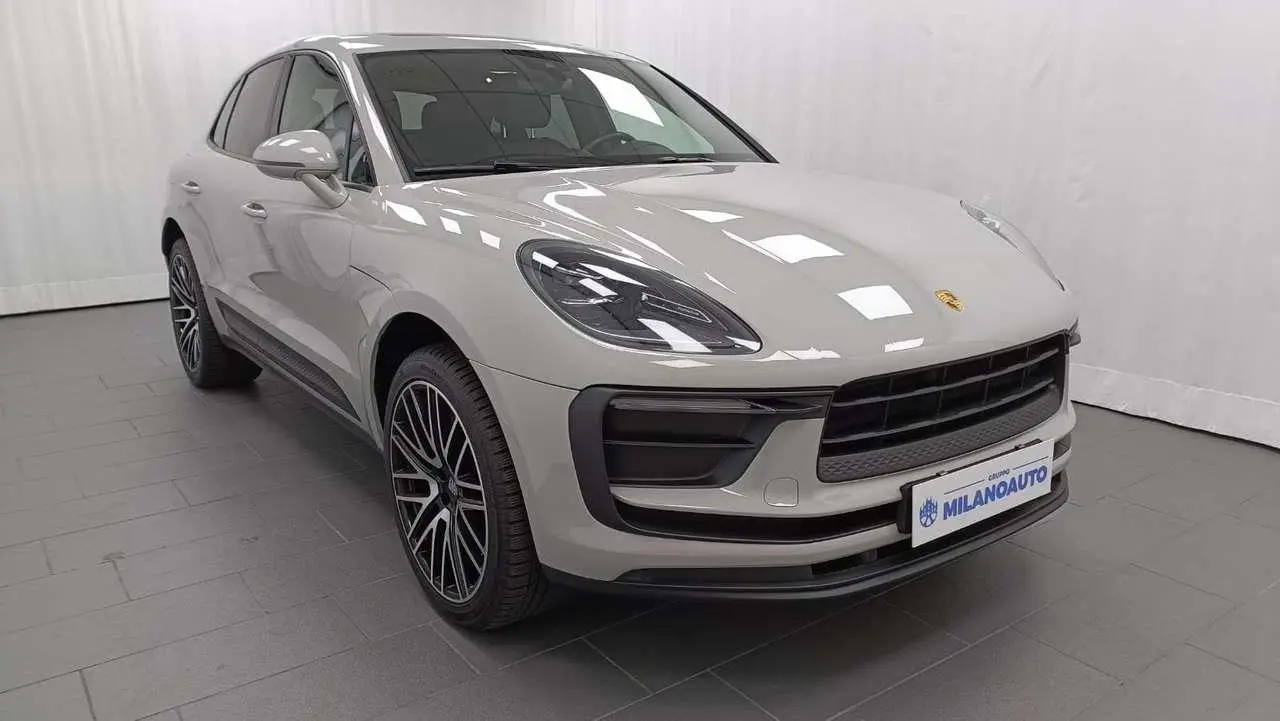 Photo 1 : Porsche Macan 2022 Petrol