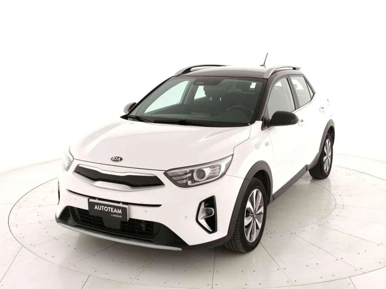 Photo 1 : Kia Stonic 2021 Hybrid