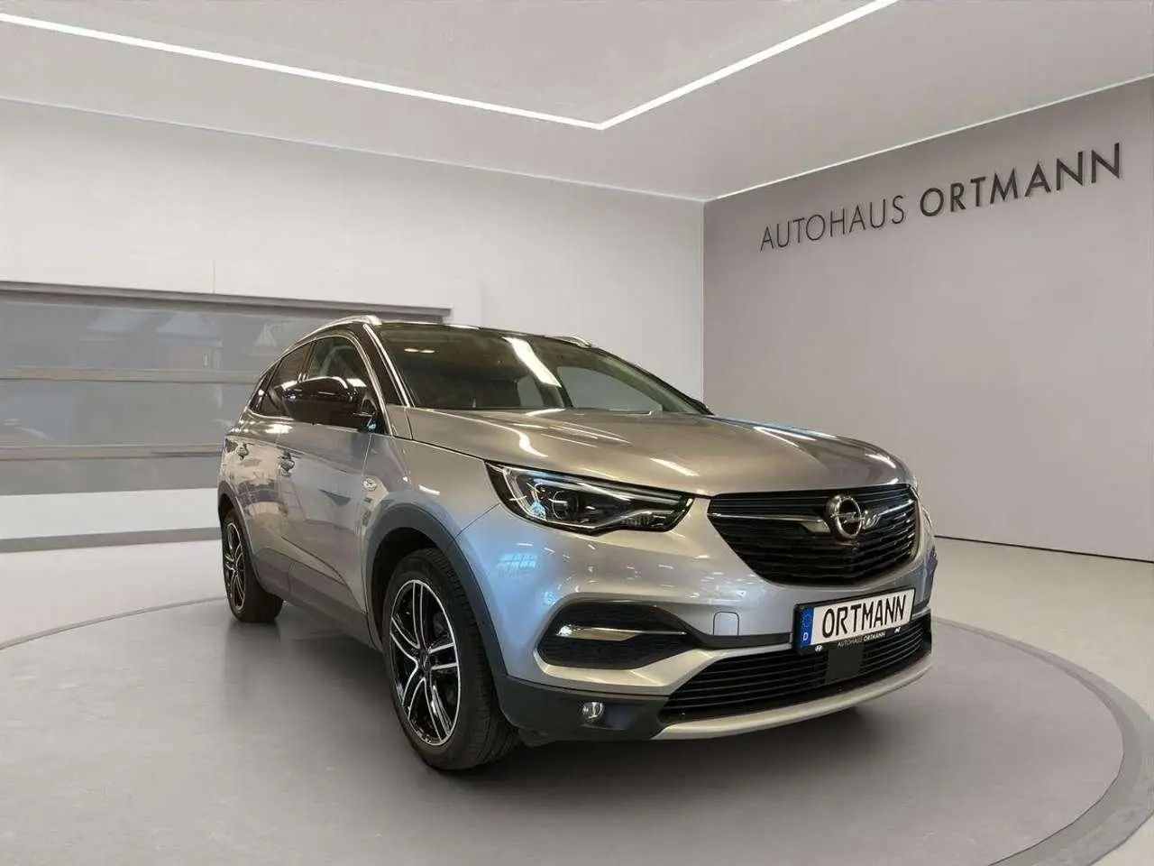 Photo 1 : Opel Grandland 2020 Essence