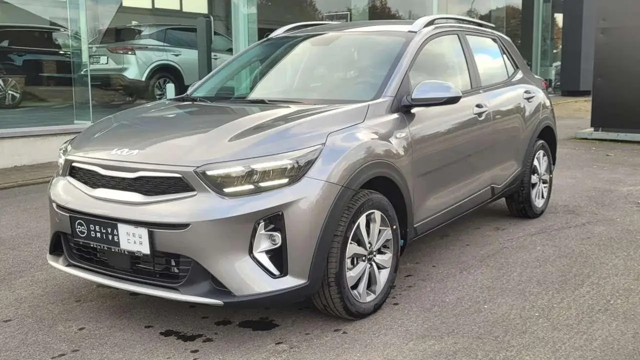 Photo 1 : Kia Stonic 2024 Petrol