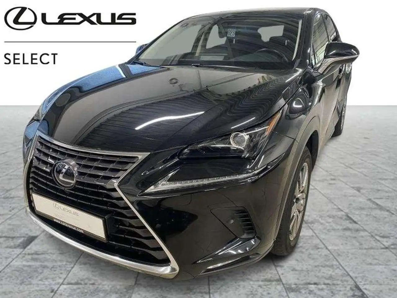 Photo 1 : Lexus Nx 2018 Hybrid