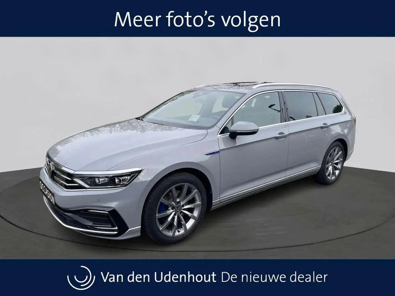 Photo 1 : Volkswagen Passat 2023 Hybrid