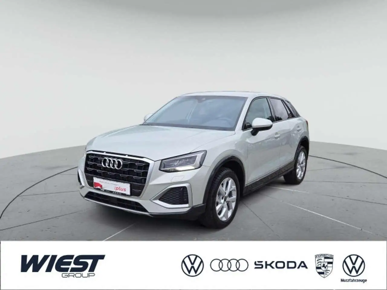 Photo 1 : Audi Q2 2023 Petrol