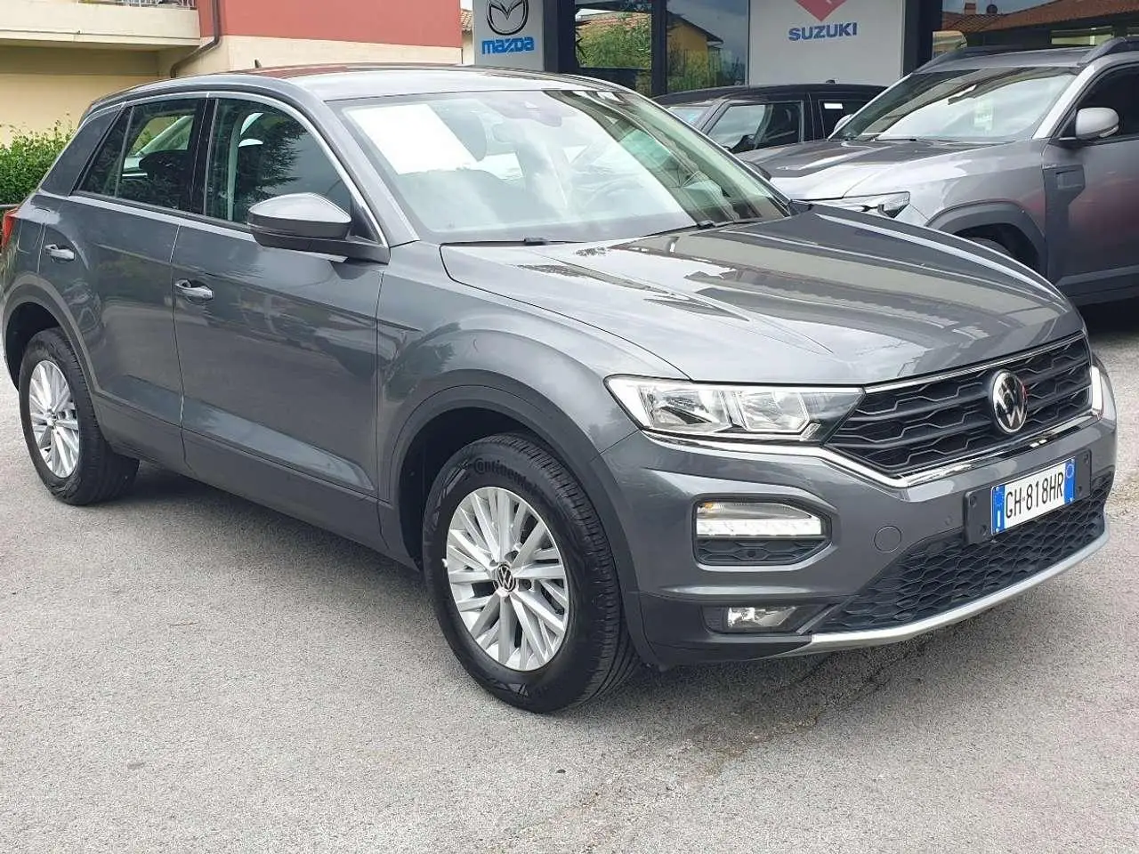 Photo 1 : Volkswagen T-roc 2021 Essence