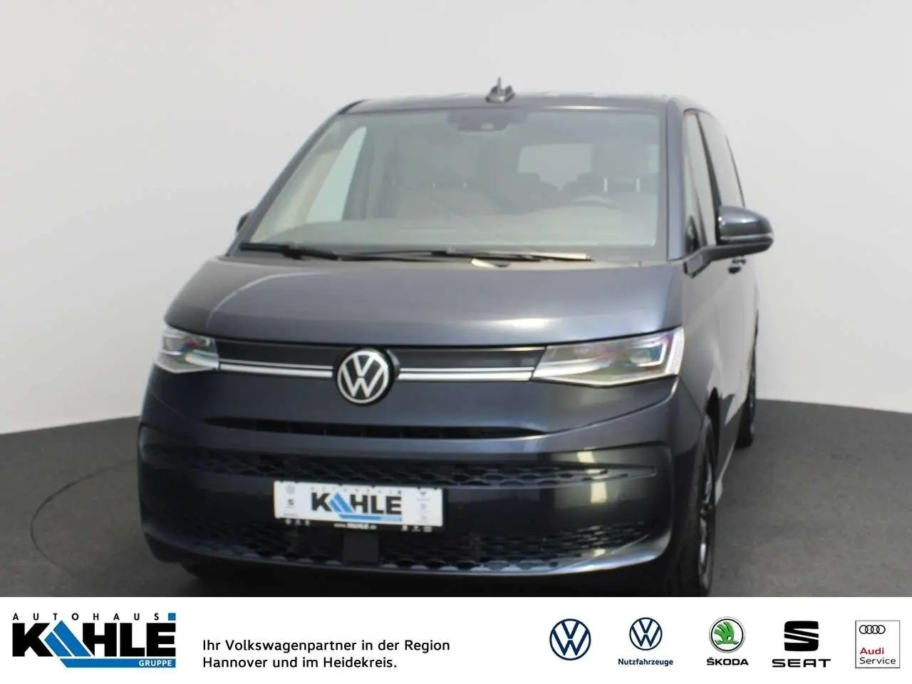 Photo 1 : Volkswagen T7 2024 Diesel