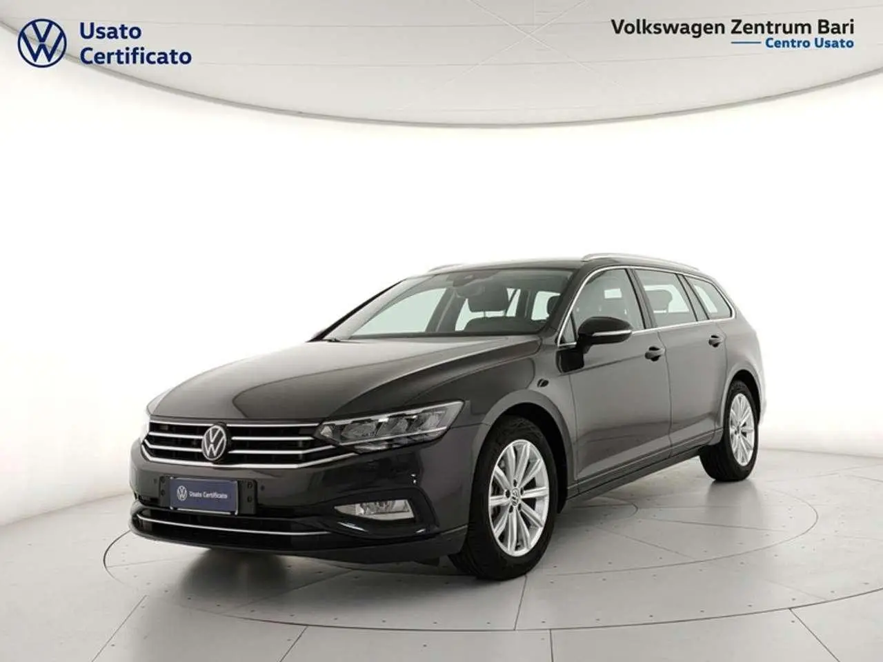 Photo 1 : Volkswagen Passat 2023 Diesel