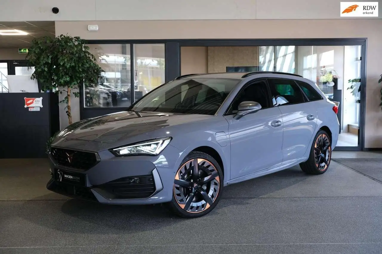 Photo 1 : Cupra Leon 2021 Hybrid