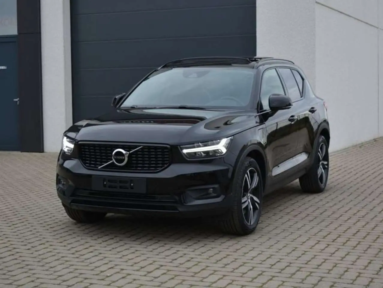 Photo 1 : Volvo Xc40 2021 Hybride