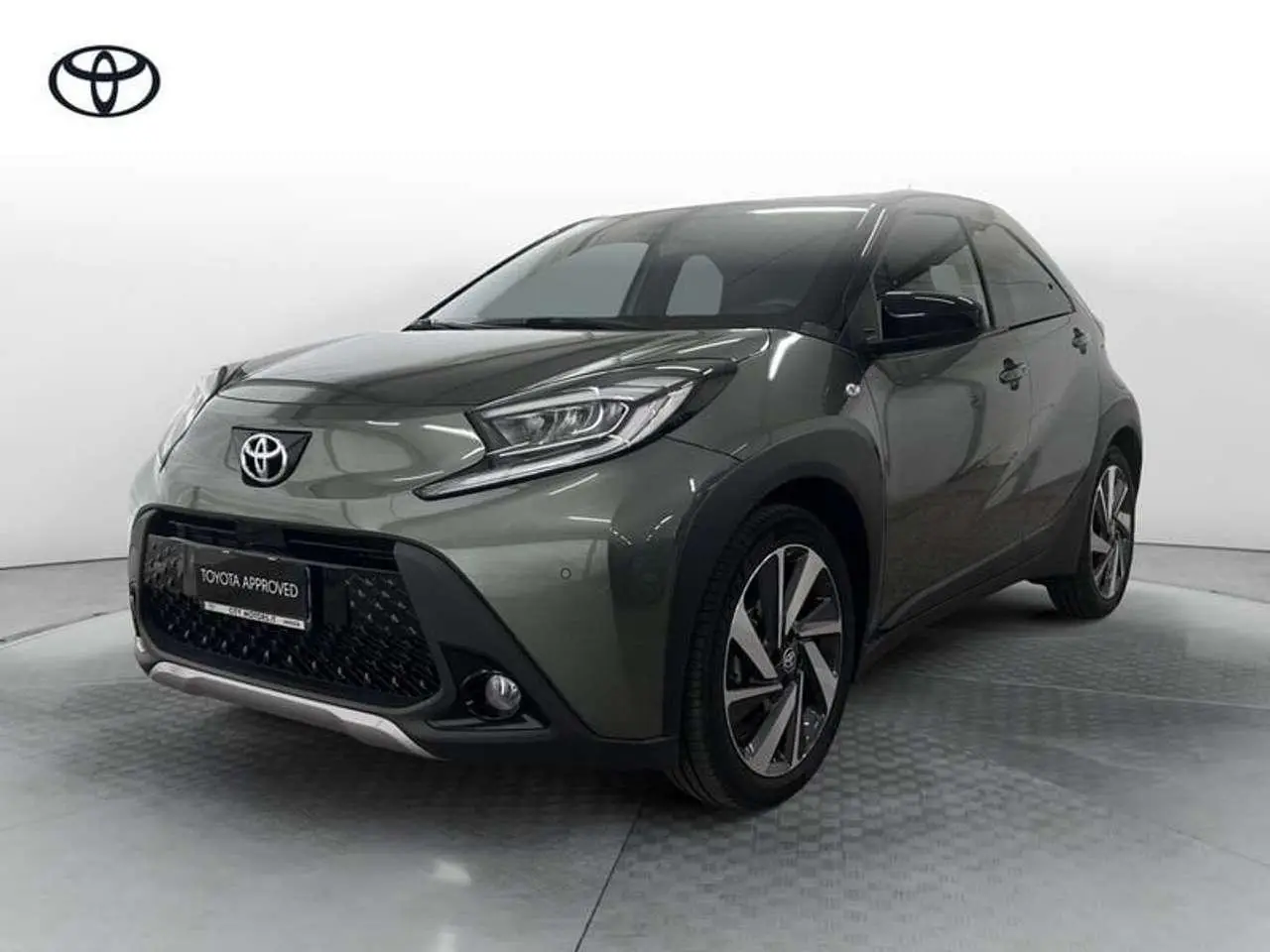 Photo 1 : Toyota Aygo X 2023 Essence