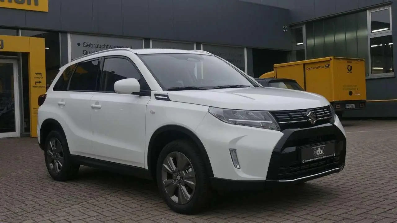 Photo 1 : Suzuki Vitara 2024 Essence