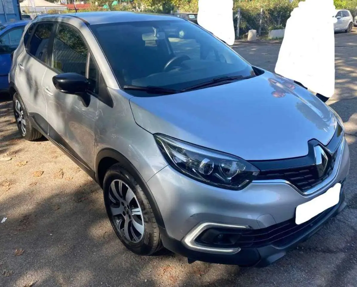 Photo 1 : Renault Captur 2019 Diesel