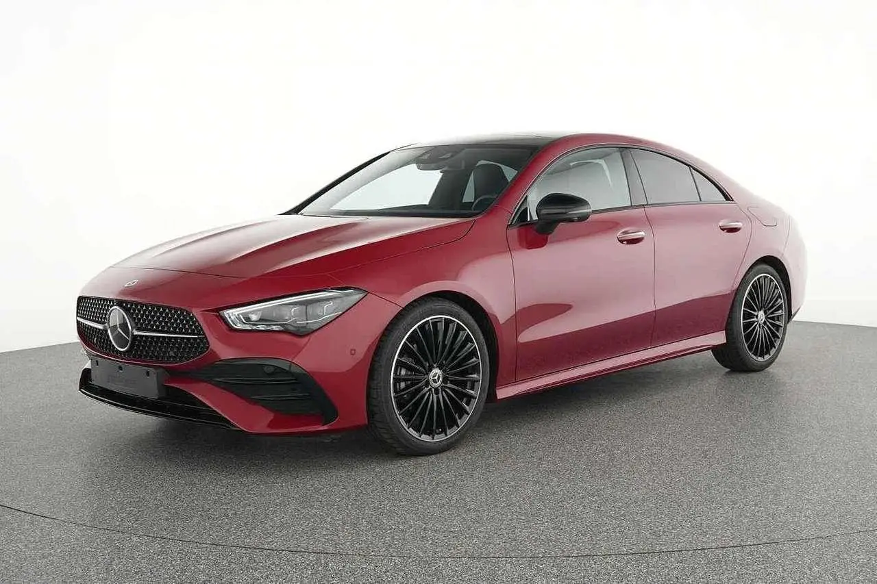 Photo 1 : Mercedes-benz Classe Cla 2023 Essence