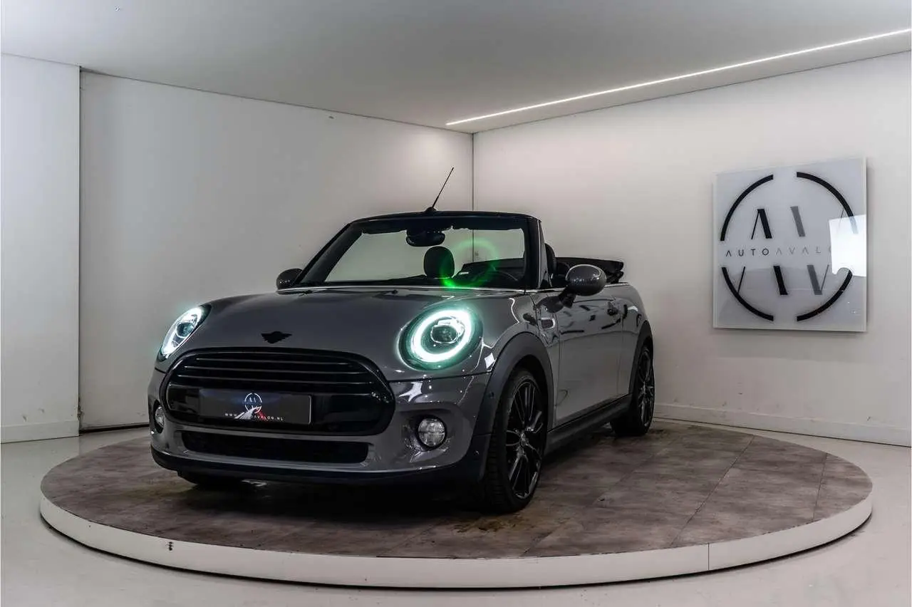 Photo 1 : Mini Cooper 2018 Essence