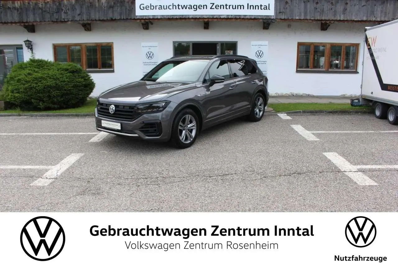 Photo 1 : Volkswagen Touareg 2019 Diesel