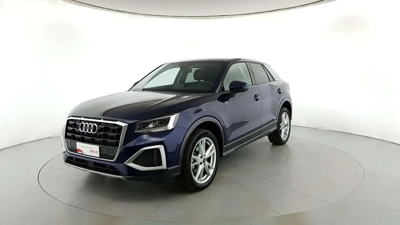 Photo 1 : Audi Q2 2023 Petrol