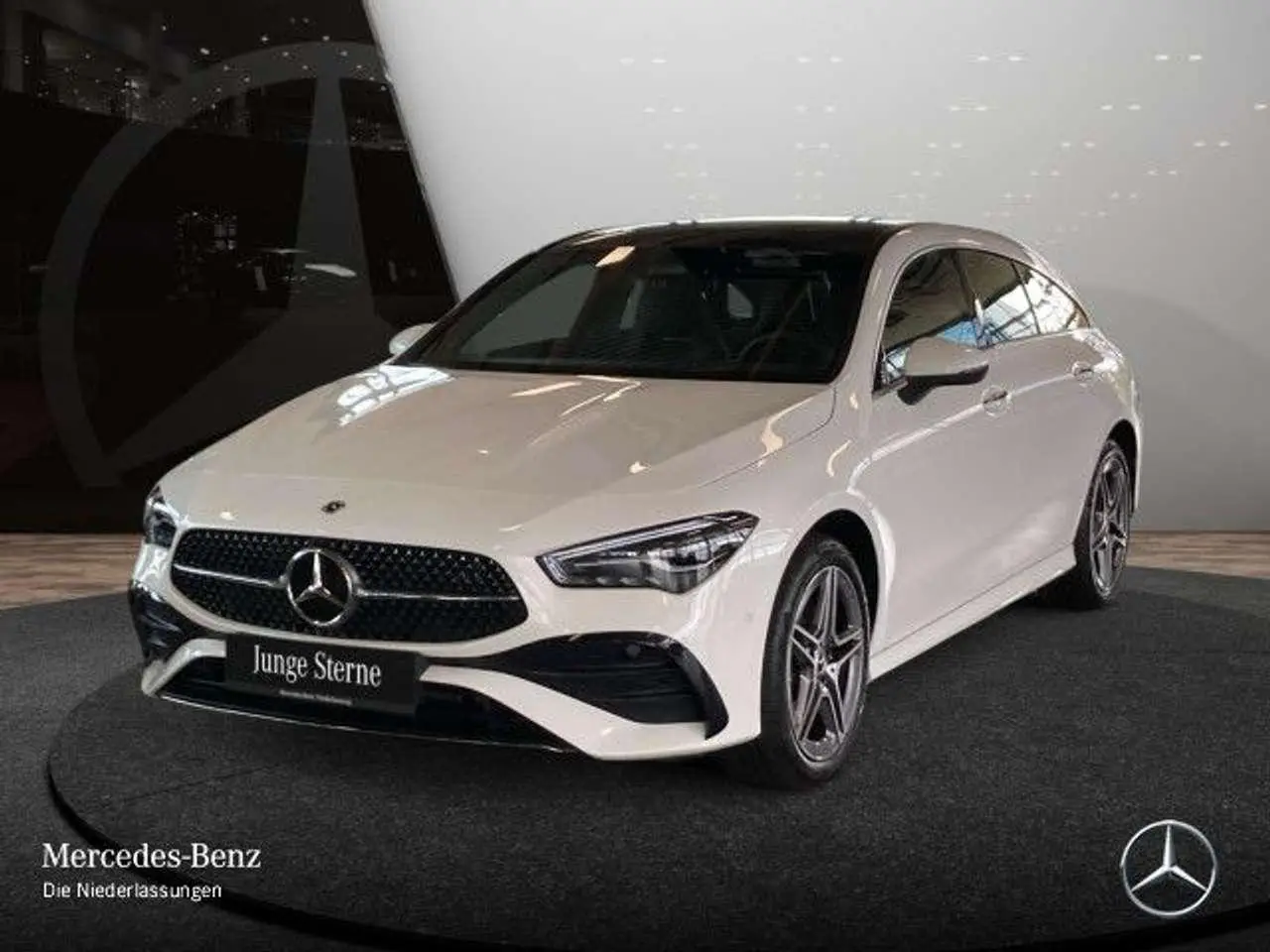 Photo 1 : Mercedes-benz Classe Cla 2023 Hybride