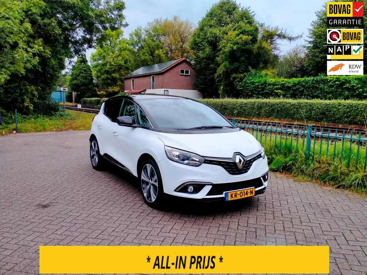 Photo 1 : Renault Scenic 2016 Essence