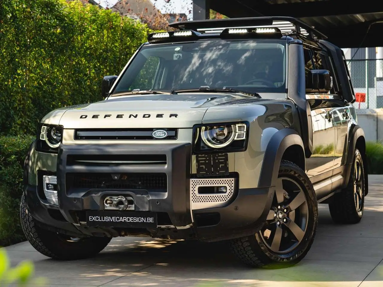 Photo 1 : Land Rover Defender 2020 Essence