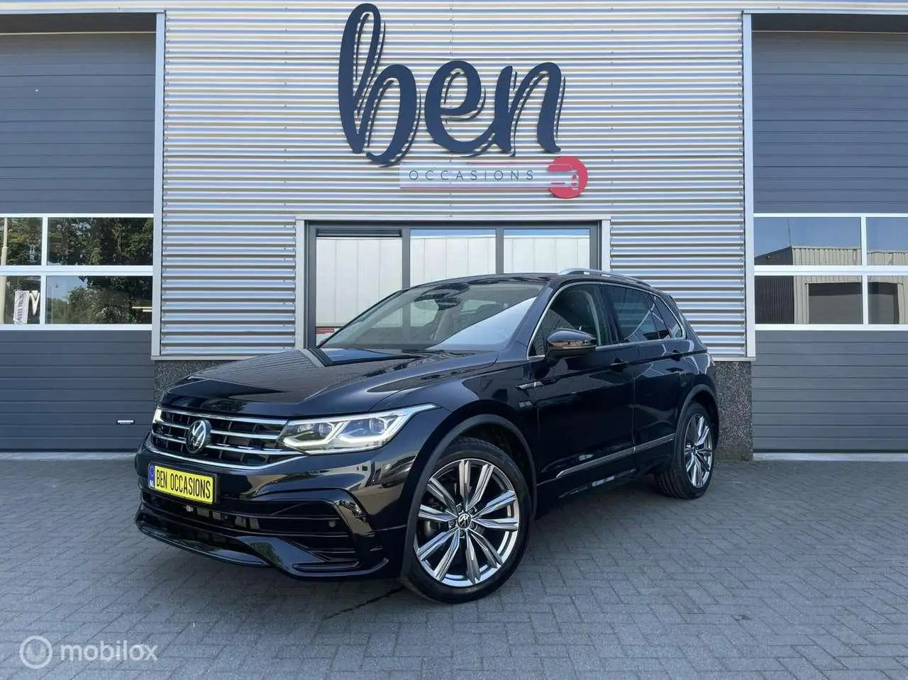 Photo 1 : Volkswagen Tiguan 2023 Essence