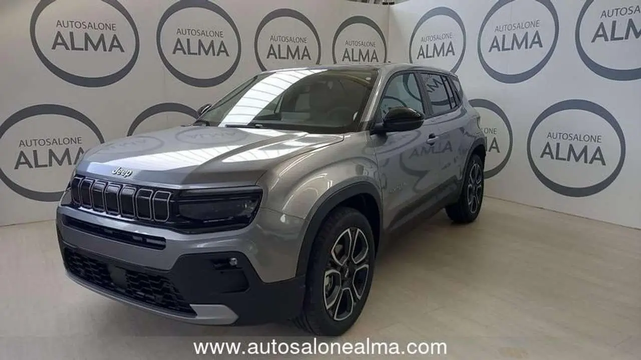 Photo 1 : Jeep Avenger 2024 Petrol