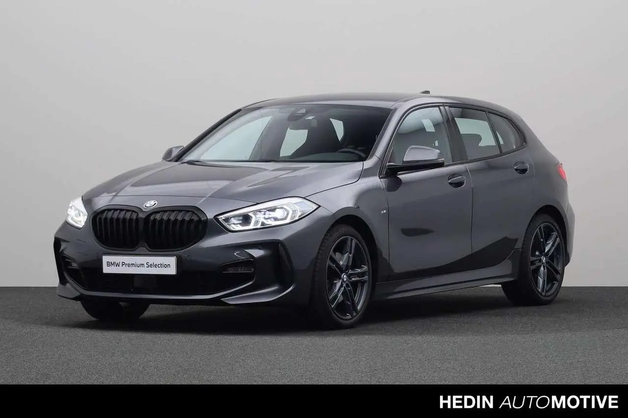 Photo 1 : Bmw Serie 1 2019 Petrol