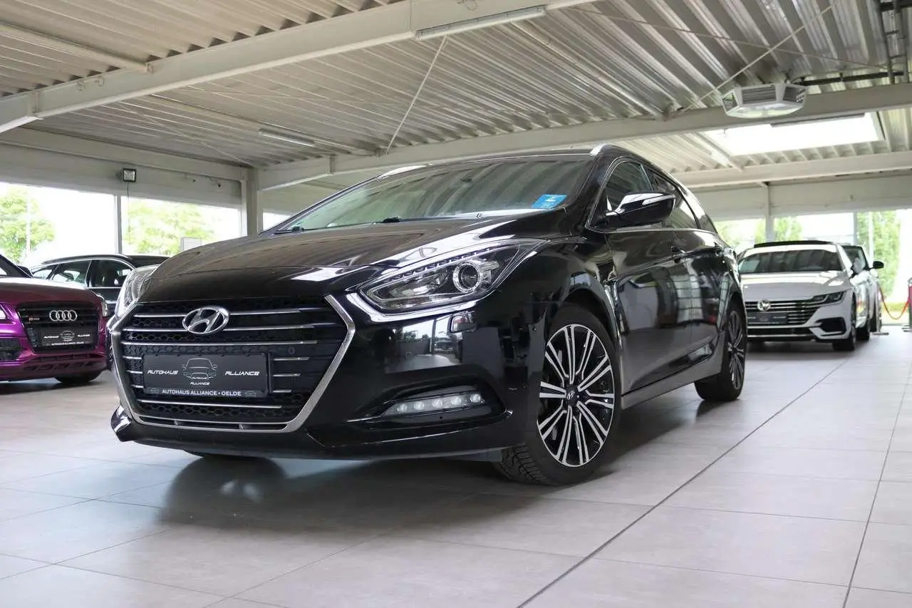 Photo 1 : Hyundai I40 2017 Petrol