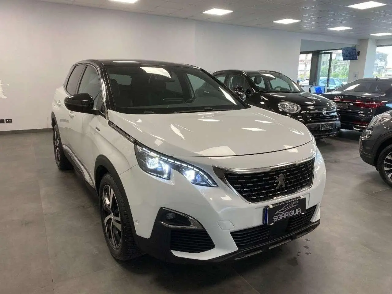 Photo 1 : Peugeot 3008 2020 Diesel