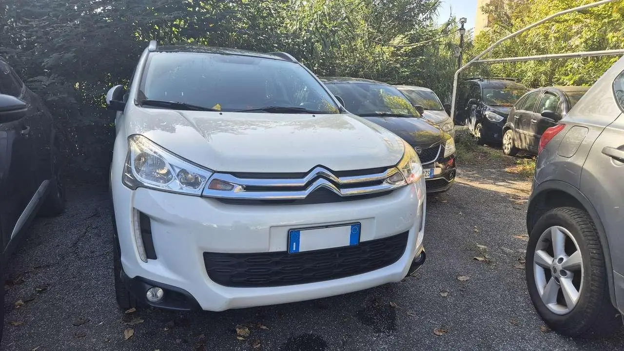 Photo 1 : Citroen C4 2015 Diesel