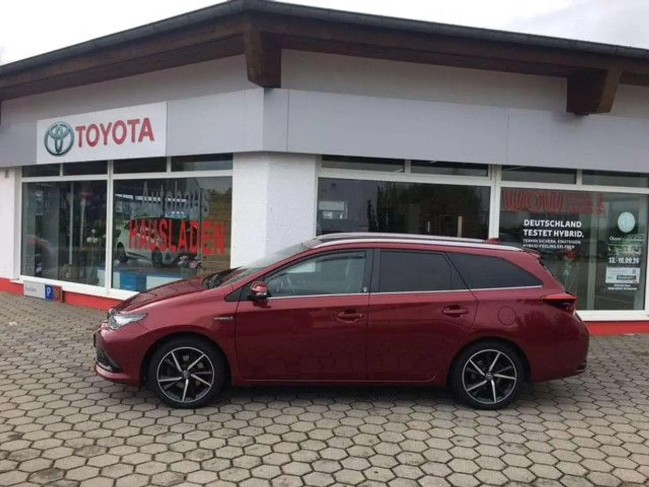 Photo 1 : Toyota Auris 2018 Hybrid