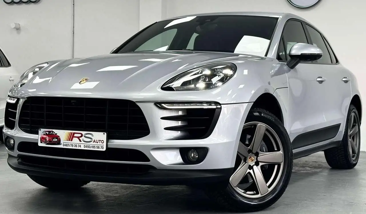 Photo 1 : Porsche Macan 2017 Essence