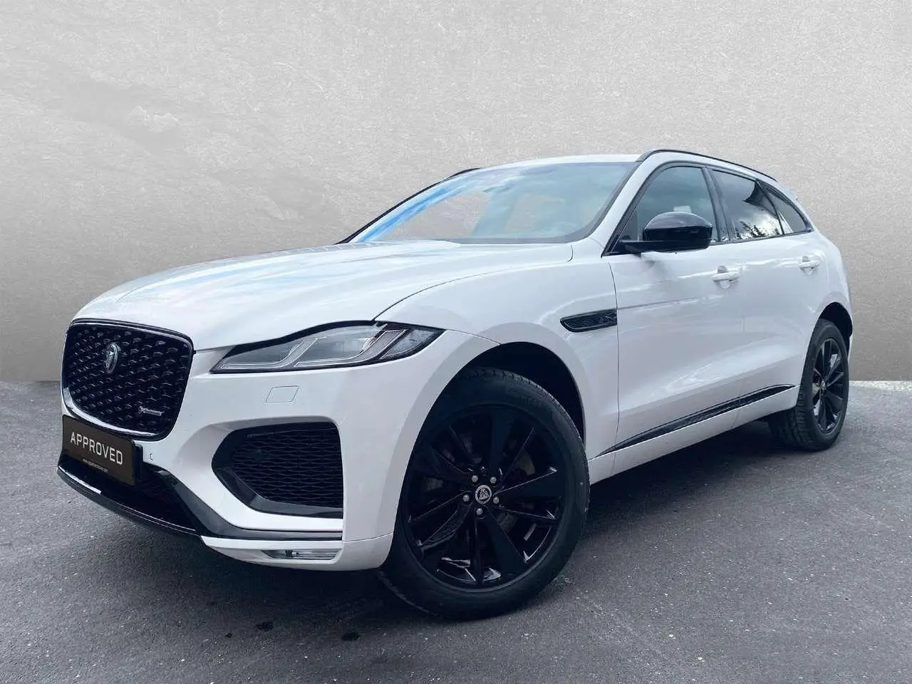 Photo 1 : Jaguar F-pace 2024 Diesel