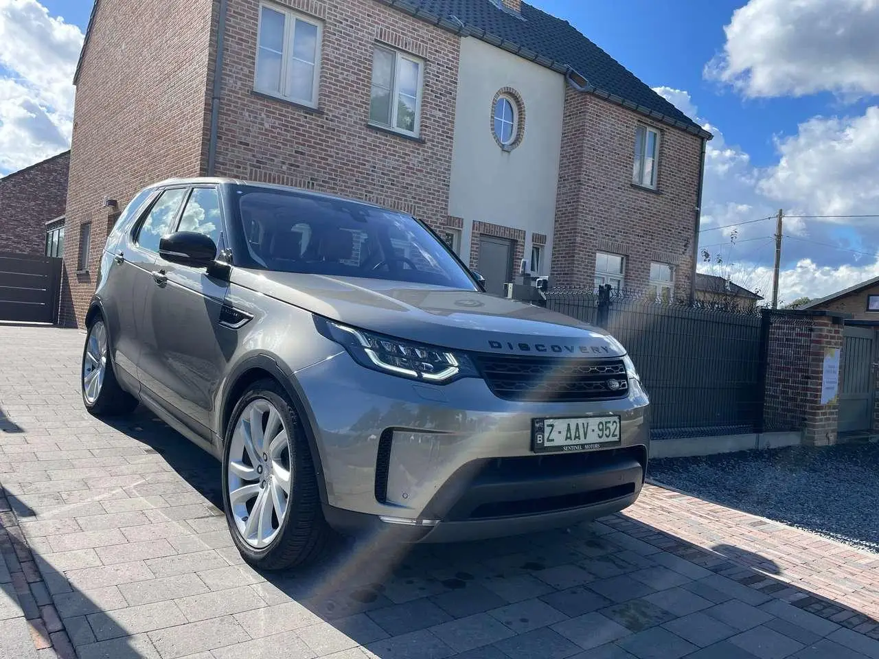 Photo 1 : Land Rover Discovery 2017 Diesel