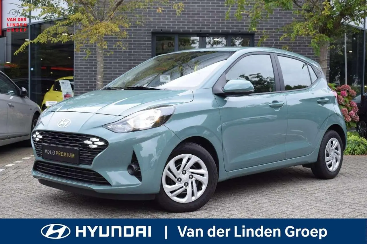 Photo 1 : Hyundai I10 2023 Petrol