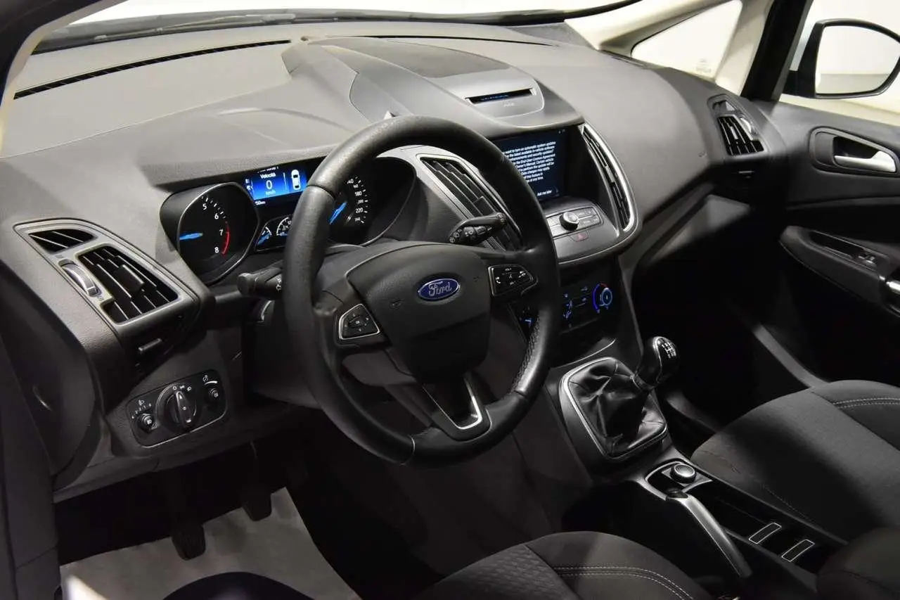 Photo 1 : Ford C-max 2017 GPL