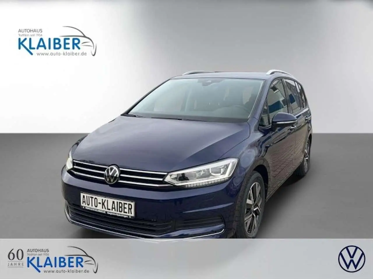 Photo 1 : Volkswagen Touran 2024 Petrol