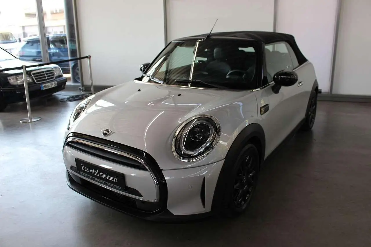 Photo 1 : Mini Cooper 2021 Essence