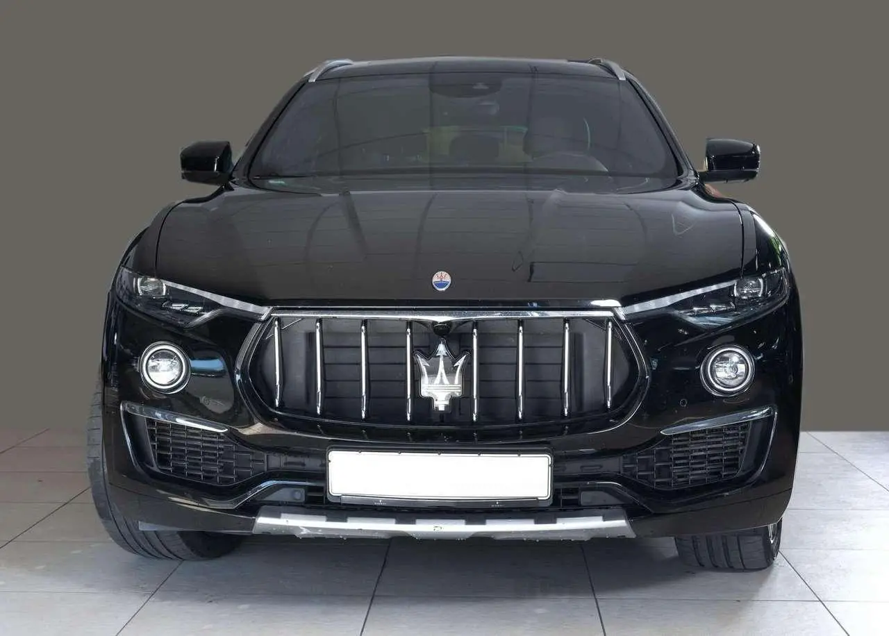 Photo 1 : Maserati Levante 2020 Essence