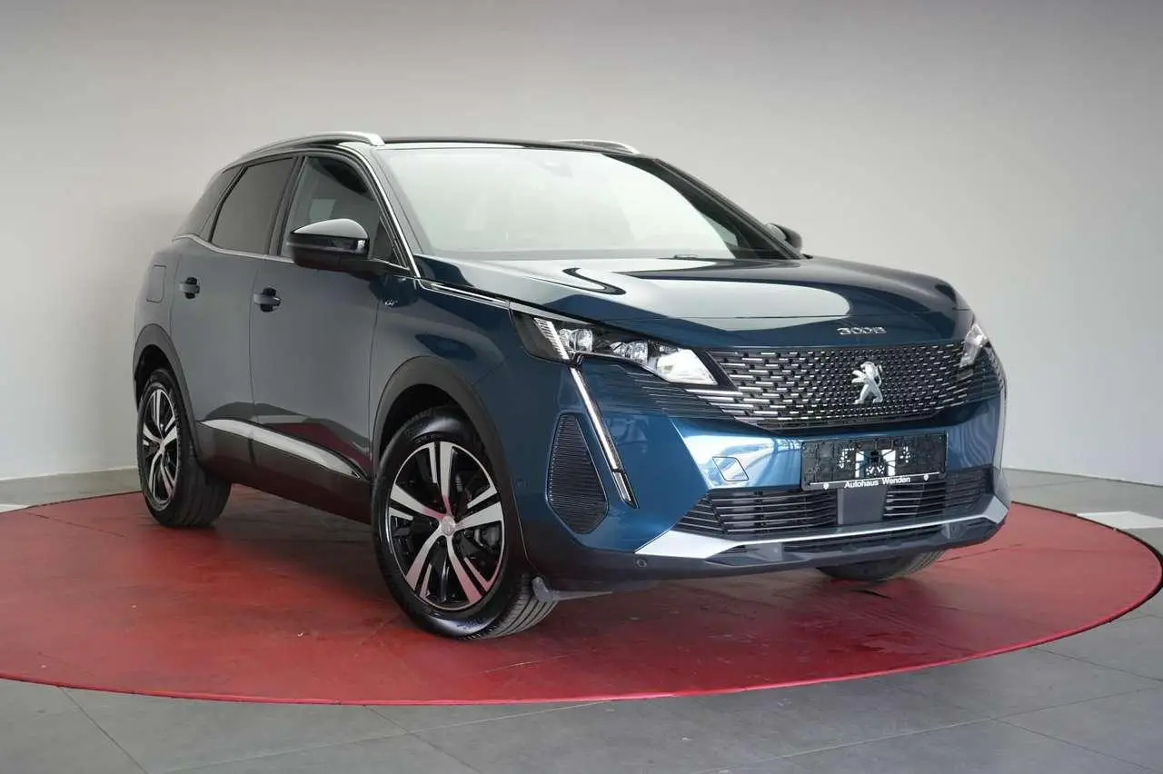 Photo 1 : Peugeot 3008 2024 Essence